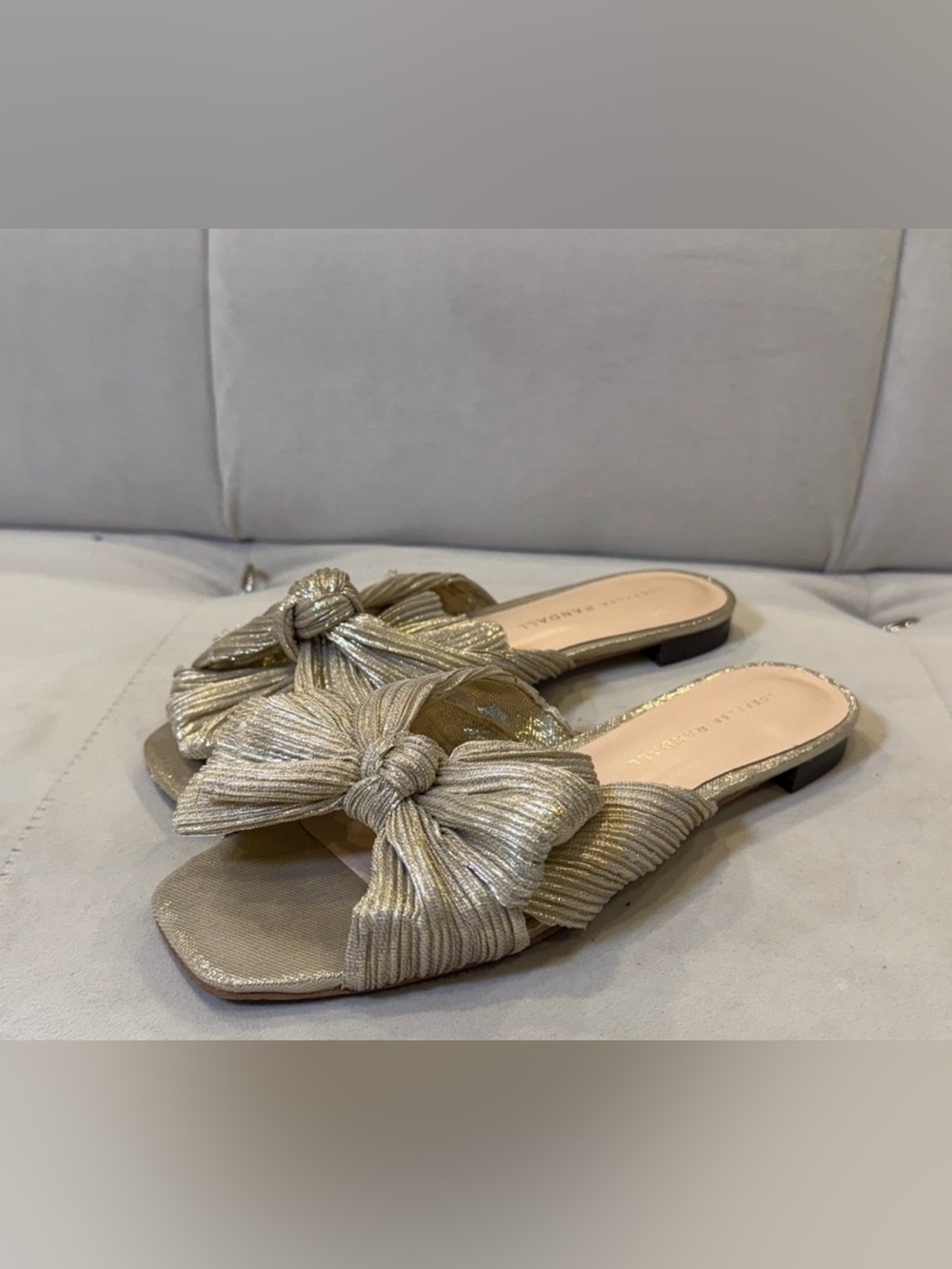 LOEFFLER RANDALL Daphne Gold Bow Slide Sandal